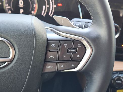 Used 2024 Lexus NX 250 FWD w/ Premium Package image 37