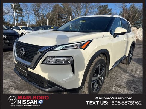 Certified 2022 Nissan Rogue SL w/ SL Premium Package image 3