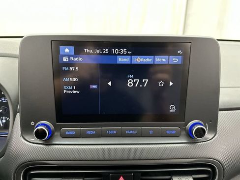 Used 2022 Hyundai Kona SEL AWD/4WD image 16