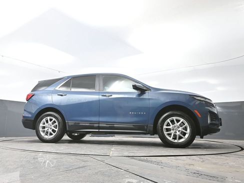 Used 2024 Chevrolet Equinox LT image 54