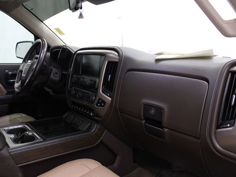 Used 2018 GMC Sierra 1500 Denali w/ Denali Ultimate Package image 23