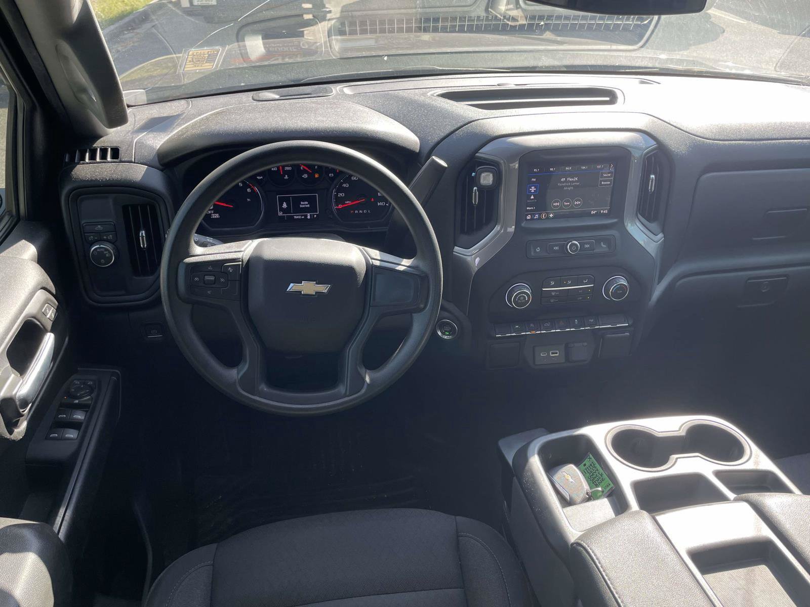 Used 2023 Chevrolet Silverado 1500 Custom RWD image 10