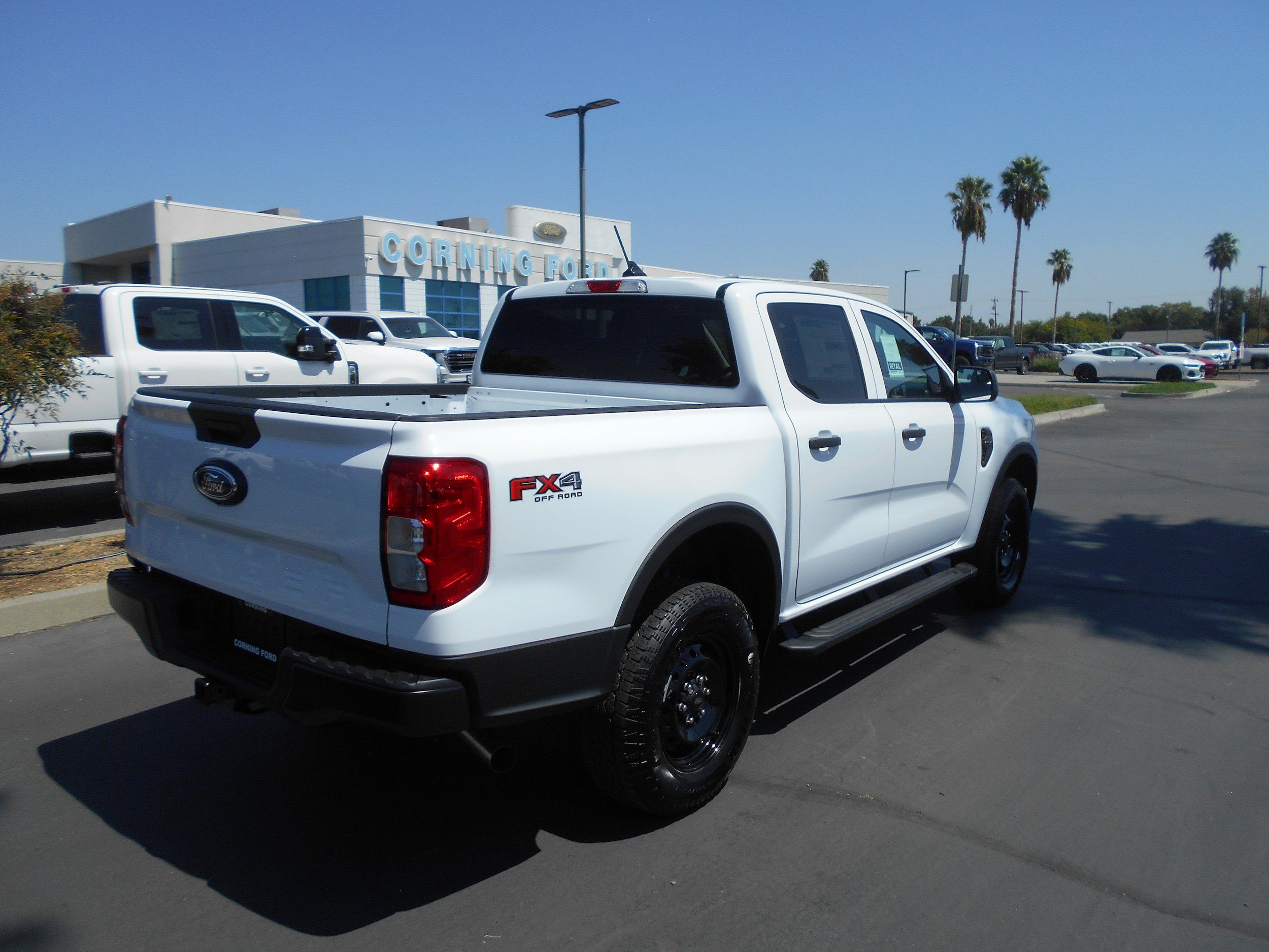 New 2026 Ford Ranger XL w/ FX4 Off-Road Package AWD/4WD image 3