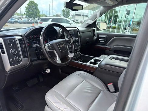 Used 2018 GMC Sierra 1500 SLT w/ SLT Premium Package AWD/4WD image 17