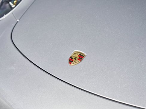 Used 2019 Porsche 911 Carrera GTS image 7