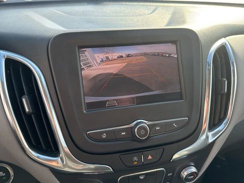 Certified 2024 Chevrolet Equinox LS image 47