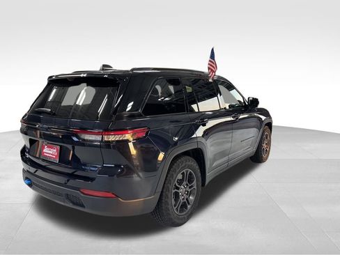 New 2024 Jeep Grand Cherokee Trailhawk w/ Advanced Protech Group II image 8