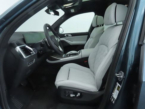 New 2026 BMW X7 xDrive40i w/ Premium Package image 20