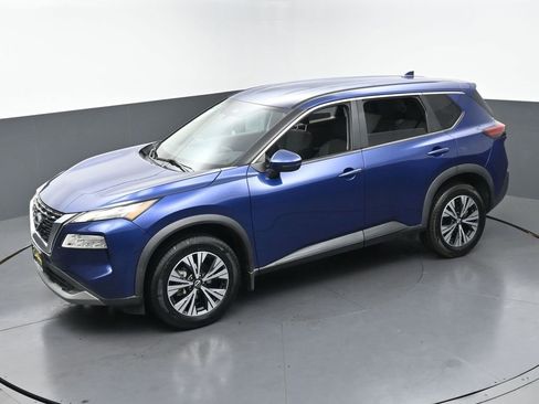 Used 2022 Nissan Rogue SV FWD image 35