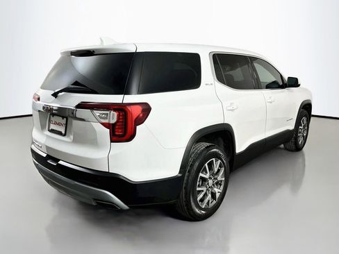 Used 2022 GMC Acadia SLE FWD image 6