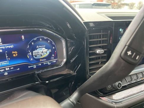 Used 2025 Chevrolet Silverado 2500 LTZ w/ Z71 Chrome Sport Edition image 26