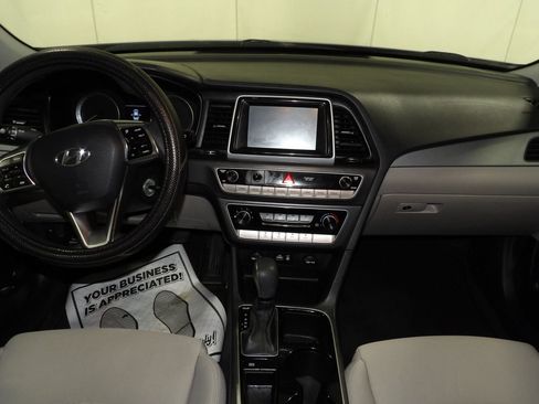 Used 2018 Hyundai Sonata ECO image 11