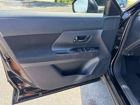 Certified 2026 Nissan Kicks S FWD image 20
