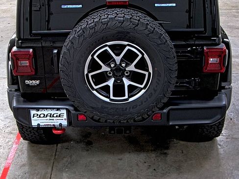 New 2025 Jeep Wrangler Rubicon image 11