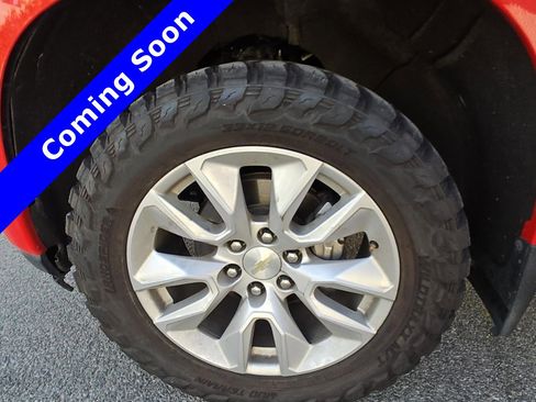 Used 2021 Chevrolet Silverado 1500 Custom w/ LPO, Dark Essentials Package image 23