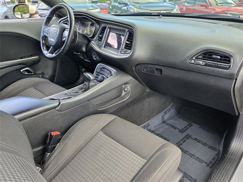 Used 2019 Dodge Challenger SXT w/ Blacktop Package image 15