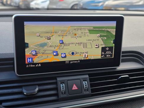 Used 2019 Audi SQ5 Prestige image 32