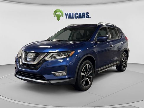 Used 2017 Nissan Rogue S AWD/4WD image 1