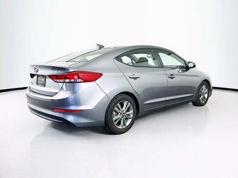 Used 2018 Hyundai Elantra Value Edition w/ Cargo Package FWD image 9