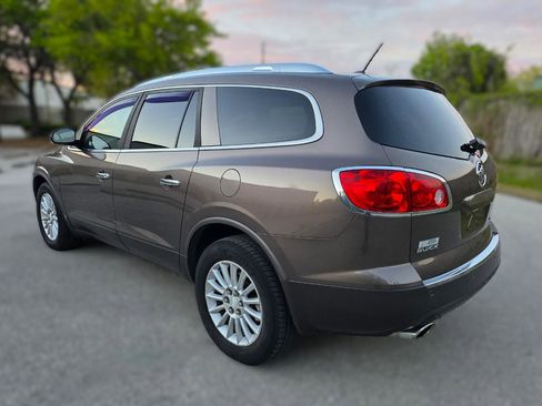 Used 2009 Buick Enclave CXL w/ Entertainment Package #3 image 7