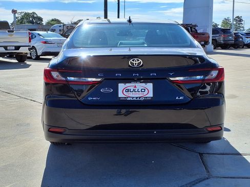 Certified 2025 Toyota Camry LE image 7