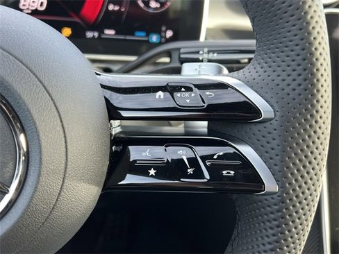 Certified 2025 Mercedes-Benz C 300 4MATIC Sedan image 21