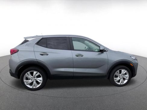 Used 2025 Buick Encore GX Preferred AWD/4WD image 16