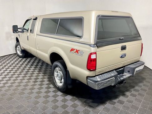 Used 2010 Ford F250 XL image 9