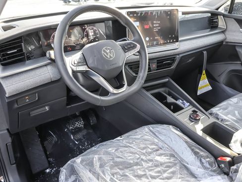 New 2026 Volkswagen Tiguan S AWD/4WD image 3