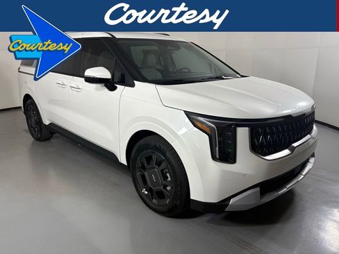 New 2026 Kia Carnival EX image 1