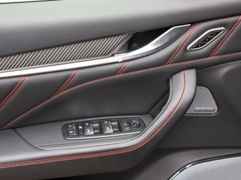 Used 2019 Maserati Levante Trofeo image 55