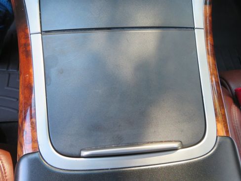 Used 2017 Lincoln MKX Reserve w/ Driver Assistance Package image 26