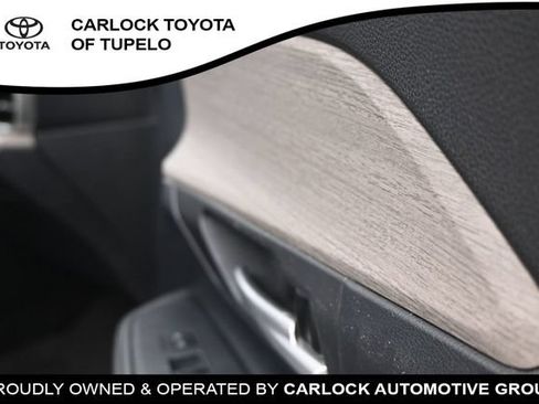 Used 2024 Toyota Grand Highlander AWD image 49