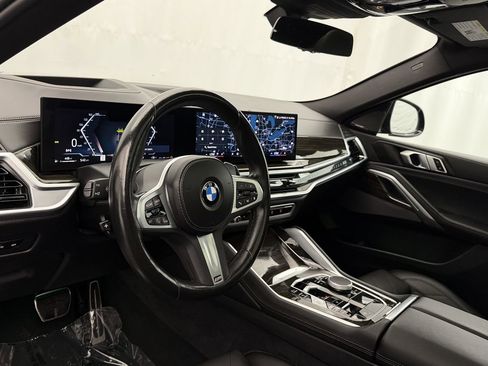 Used 2025 BMW X6 xDrive40i image 8