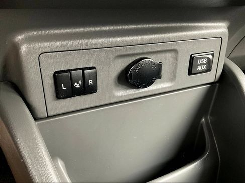 Used 2014 Toyota Prius V Five FWD image 16