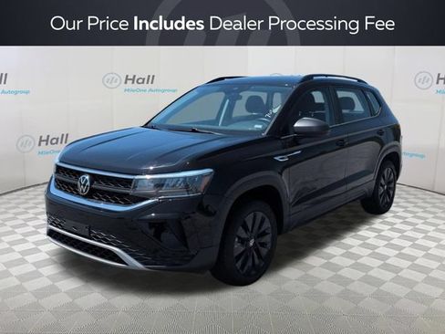 Used 2024 Volkswagen Taos S FWD image 1