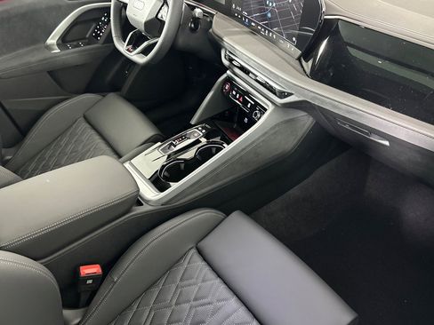 New 2025 Audi SQ5 Premium Plus image 15