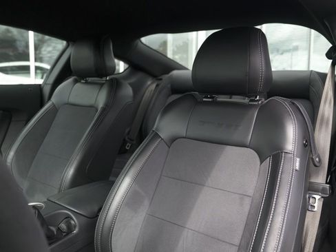 Used 2020 Ford Mustang Shelby GT350 w/ Technology Package image 36