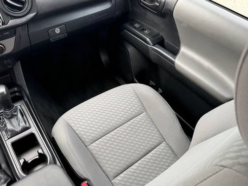 Used 2023 Toyota Tacoma SR AWD/4WD image 24