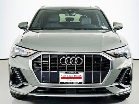 Used 2021 Audi Q3 2.0T Premium w/ Convenience Package image 2