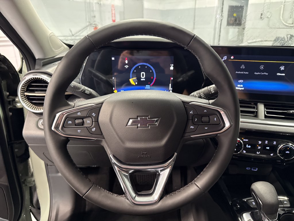 New 2026 Chevrolet Trax ACTIV w/ Driver Confidence Package FWD image 5