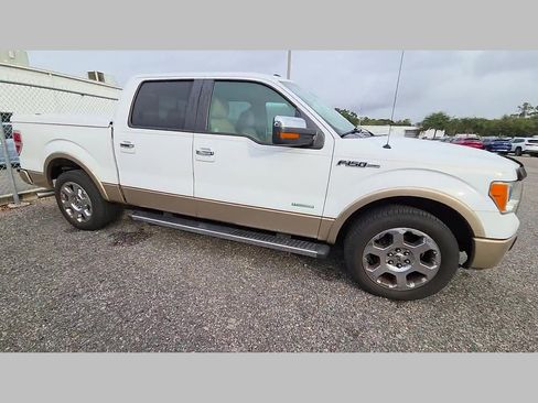 Used 2011 Ford F150 Lariat w/ Lariat Chrome Pkg image 27