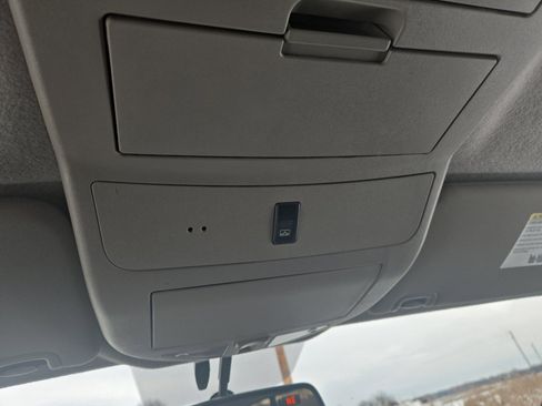 Used 2015 Nissan Titan PRO-4X image 16