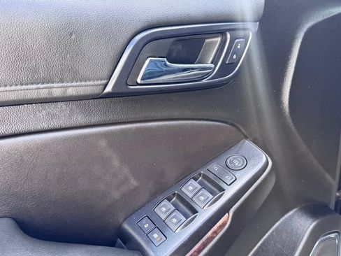 Used 2019 Chevrolet Tahoe LS AWD/4WD image 8