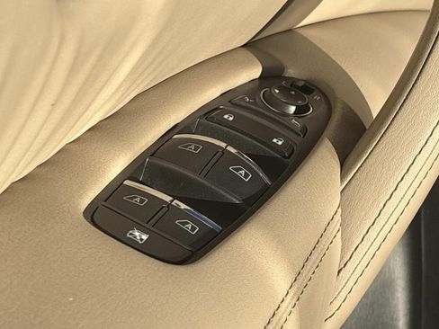 Used 2023 Nissan Armada Platinum w/ Captain's Chairs Package image 27