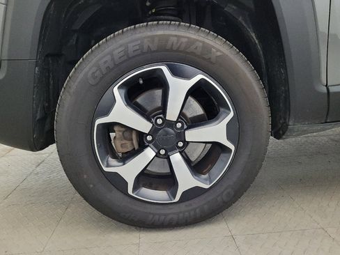 Used 2021 Jeep Renegade Trailhawk w/ Trailer Tow Group AWD/4WD image 31