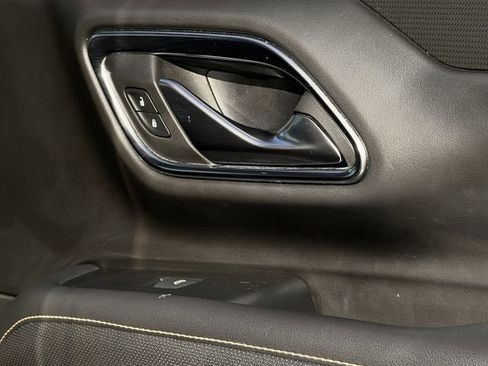 Used 2022 GMC Yukon AT4 image 29