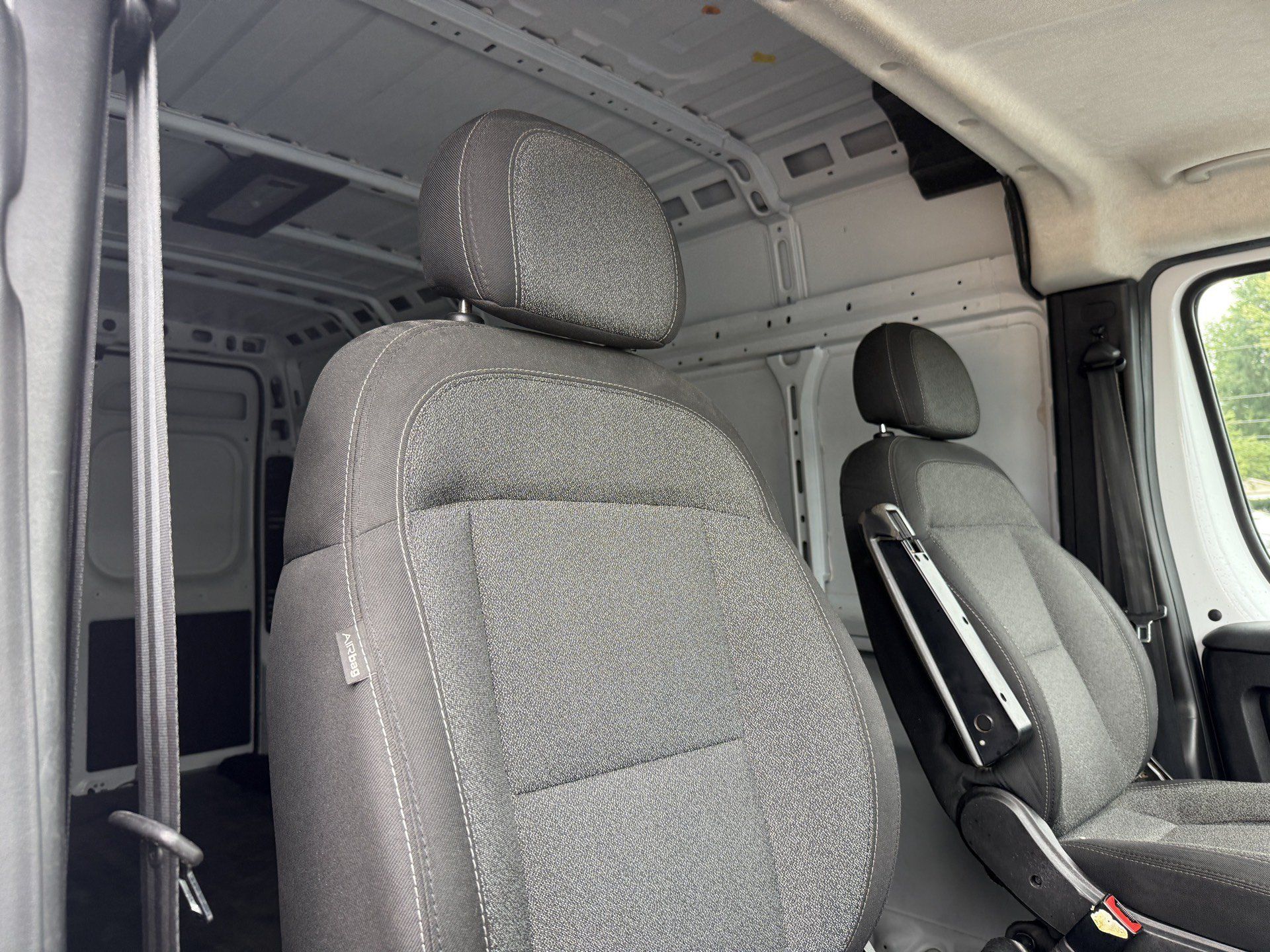 Used 2023 RAM ProMaster 2500 FWD image 24