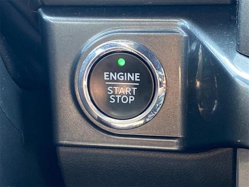 Certified 2022 Ford F150 XLT w/ Equipment Group 302A High image 53