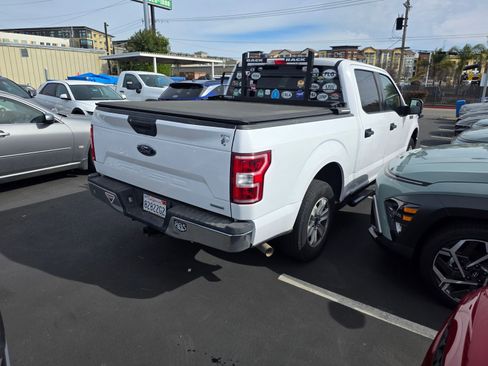 Used 2018 Ford F150 XLT image 3